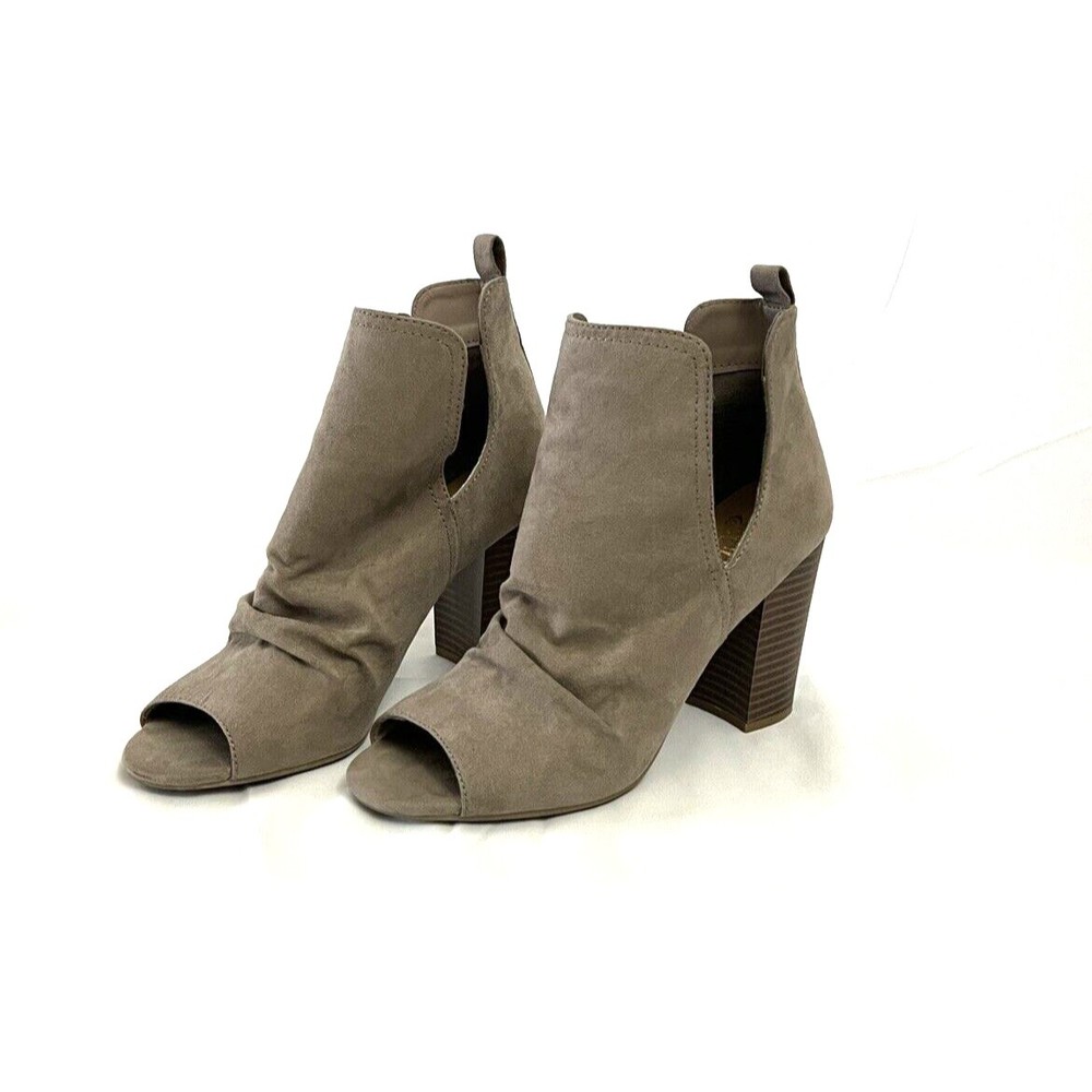Women's Brash Tan Open/Peep Toe Slip-On Chunk Heel/Sandal/Bootie-Size 7